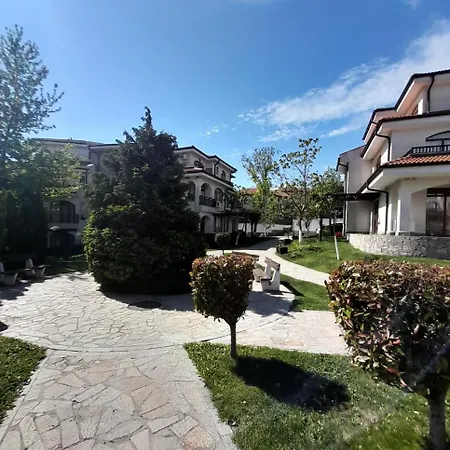 Beautiful 3 With Pool And Sea View Aheloy Apartment *