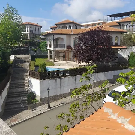 Beautiful 3 With Pool And Sea View Aheloy Apartment *